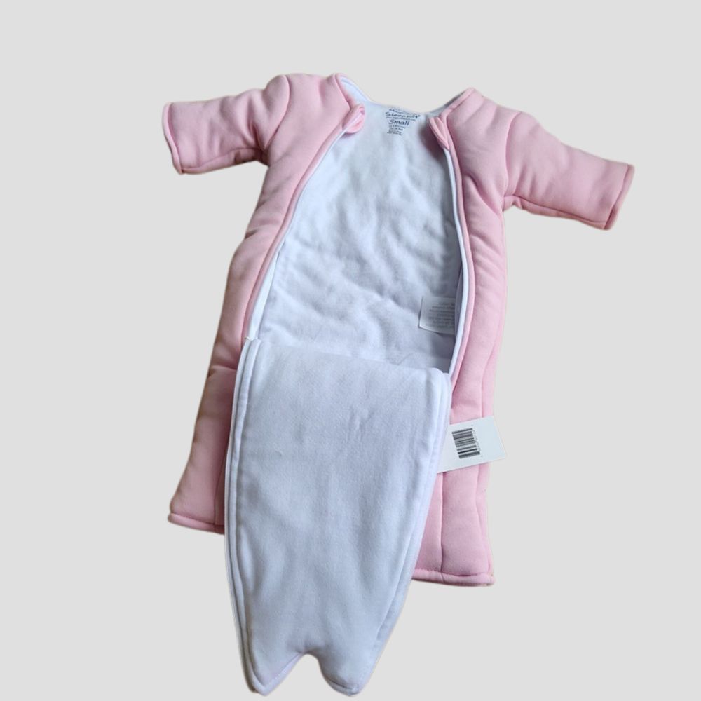 Warm, cotton bodysuit with soft touch for your baby’s comfort.