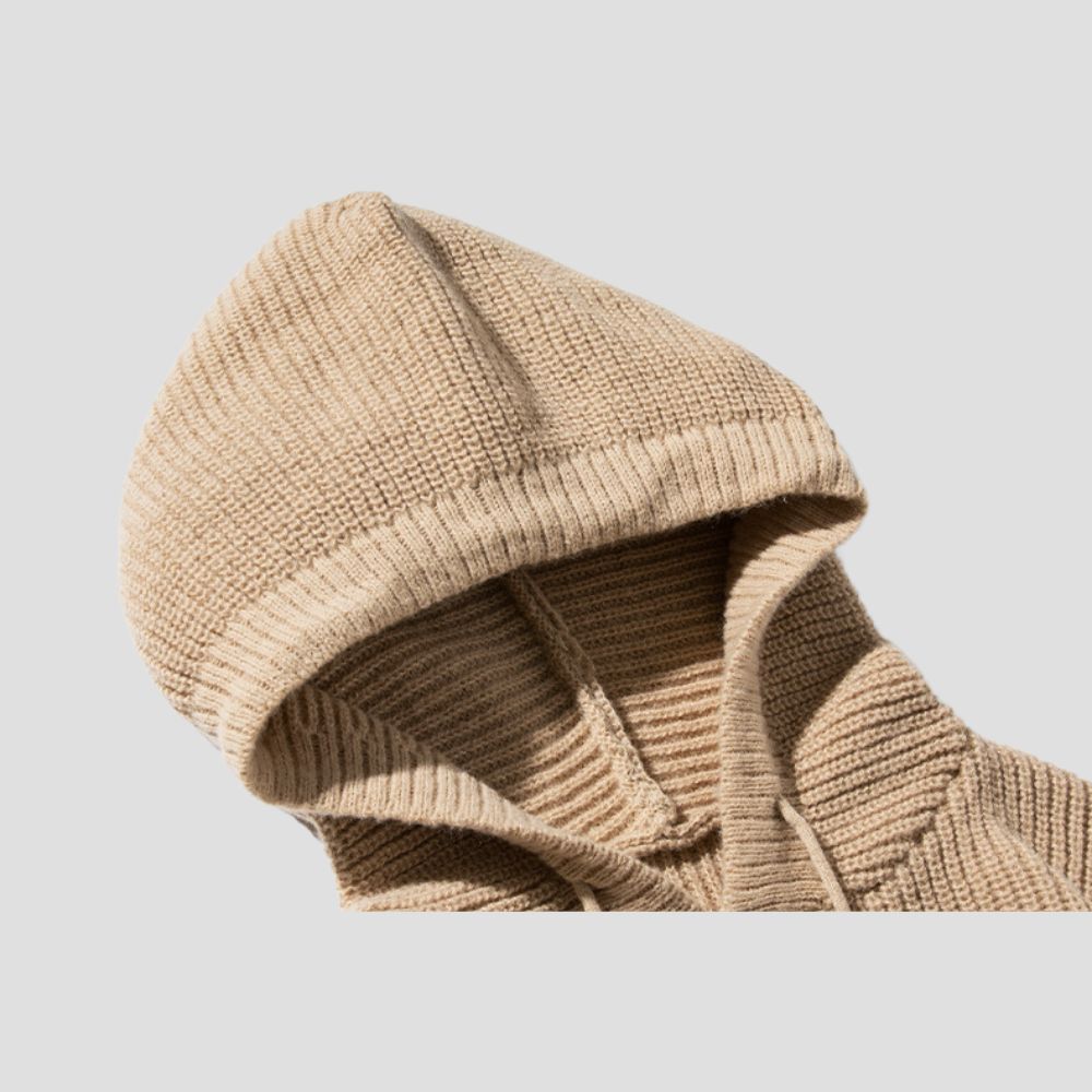 Comfortable and cozy sweater with high-quality eco-friendly materials.