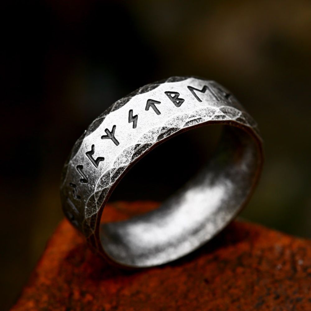 LBL Vintage minimalist ring