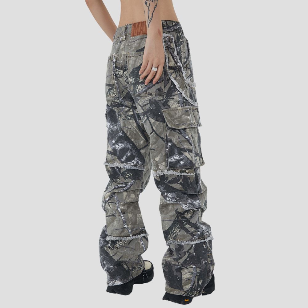 high-waisted-cargo-pants