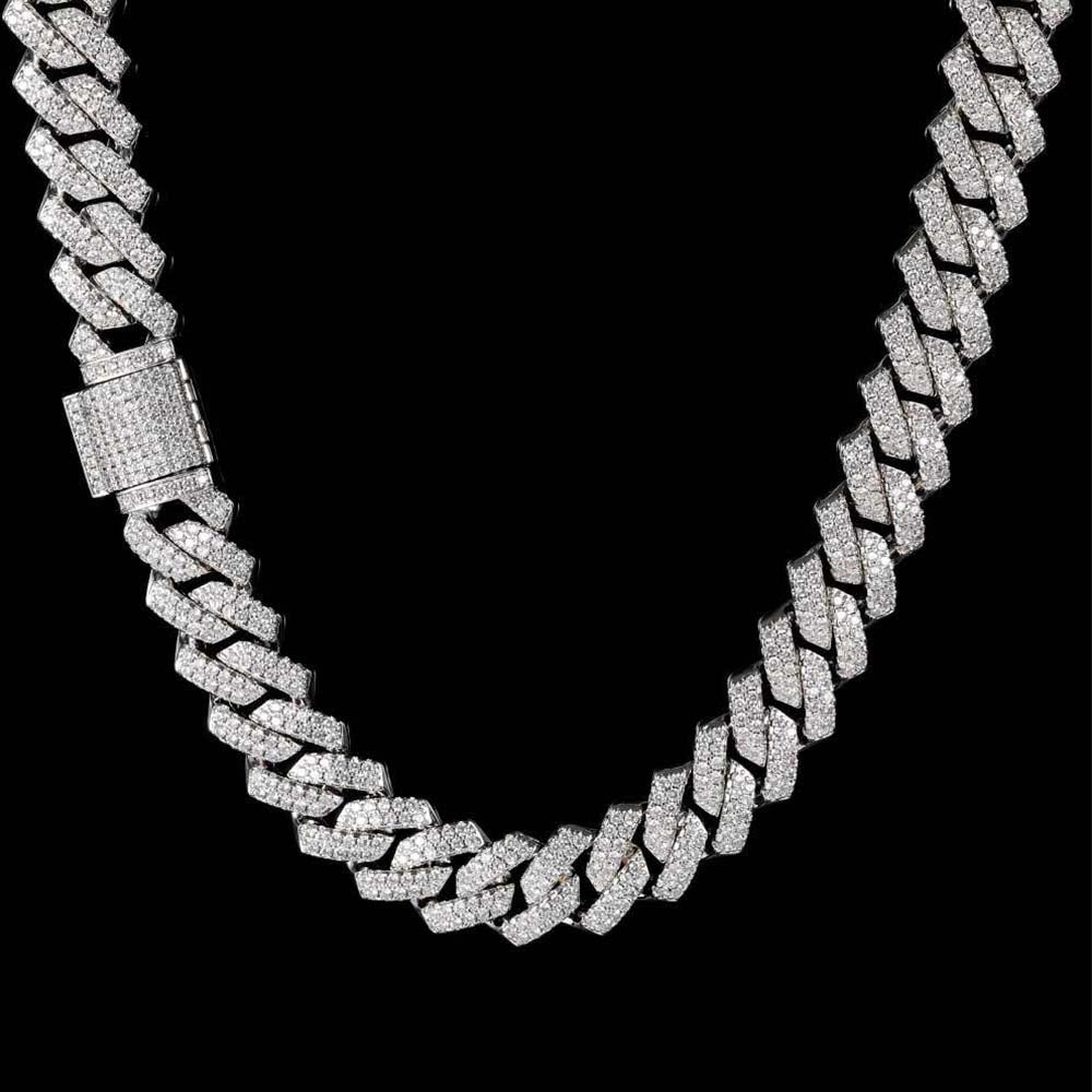 refined-white-stone-diamond-necklace