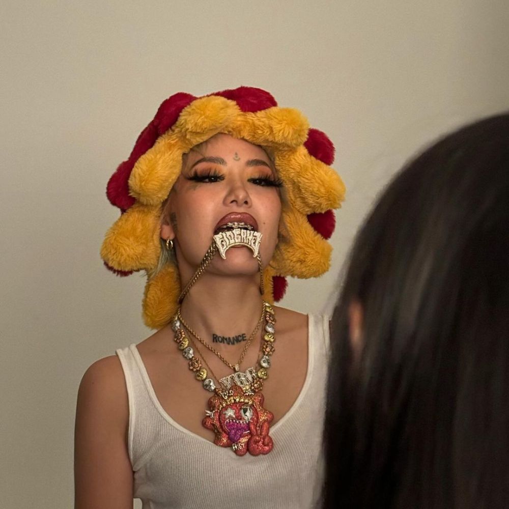 Plush Monster Claw Furry Hat