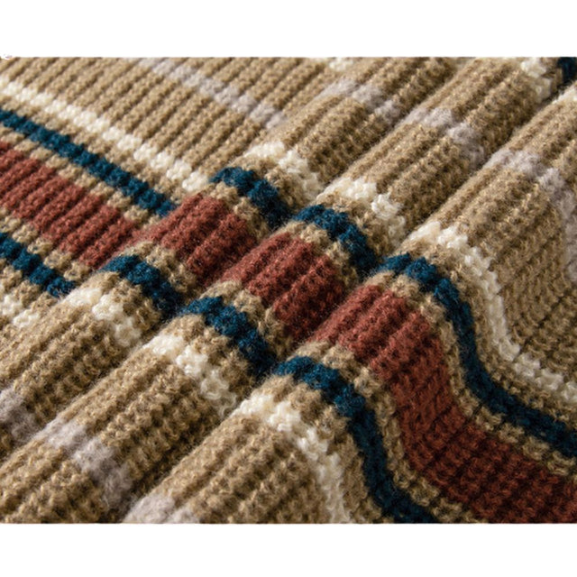 Contrast Stripe Pullover