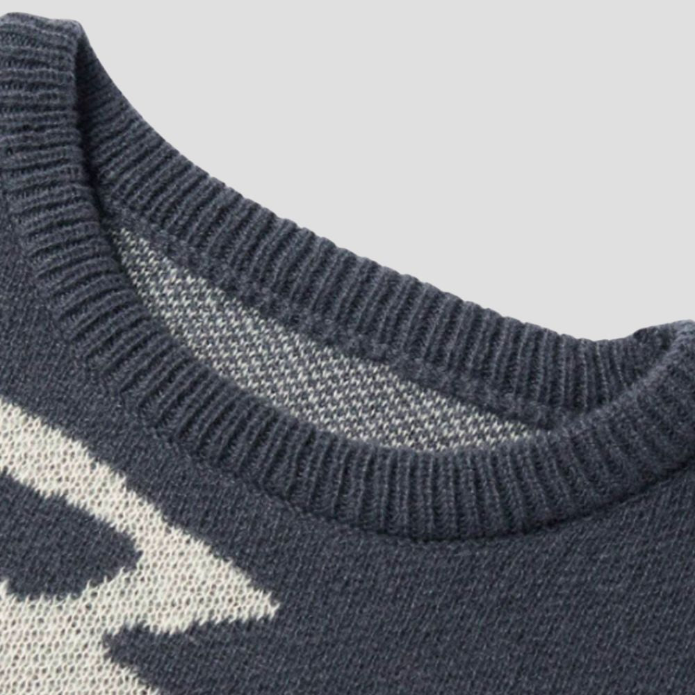 Unisex sweater designed for various occasions, offering a loose fit for comfort.
