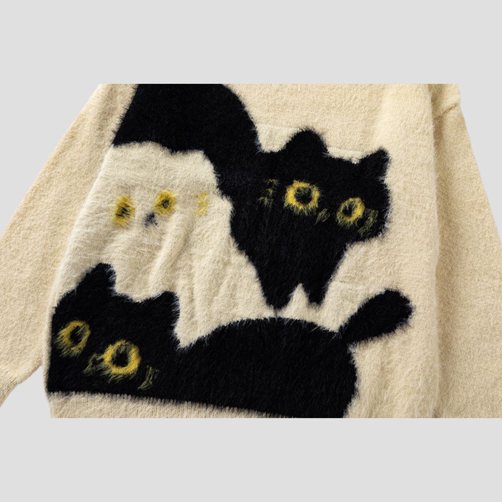 Casual cat embroidered sweater, perfect for cool weather.
