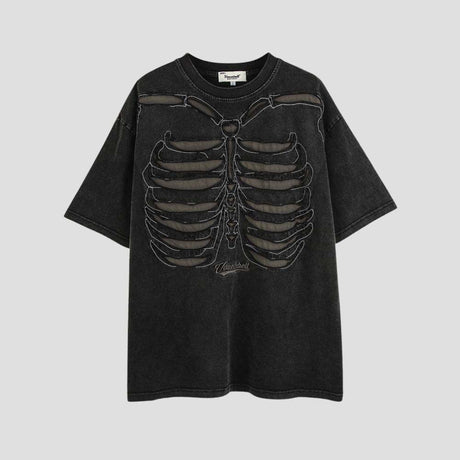 Dark Gothic style tee with skull decoration