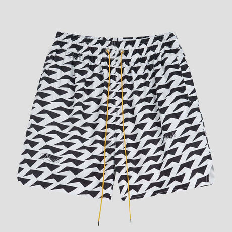 Loose-fit unisex shorts with quick-dry fabric and geometric design