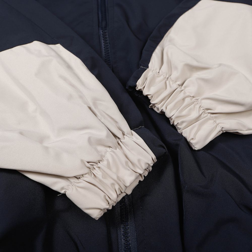 Versatile jacket suitable for various occasions and styles
