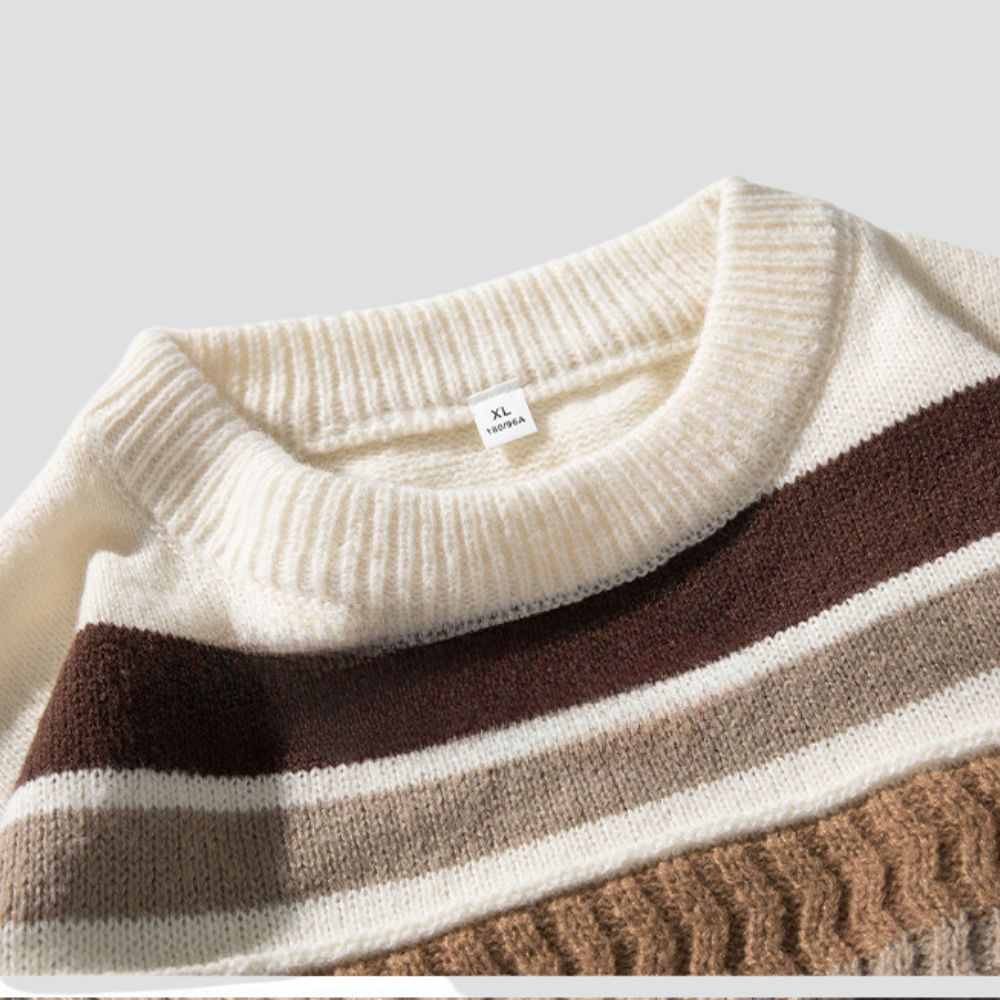  Ribbed Hem of Striped Crew Neck Sweater