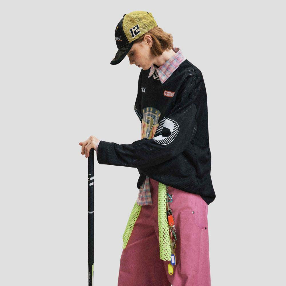 Unisex tee featuring breathable fabric and personalized graffiti embroidery.